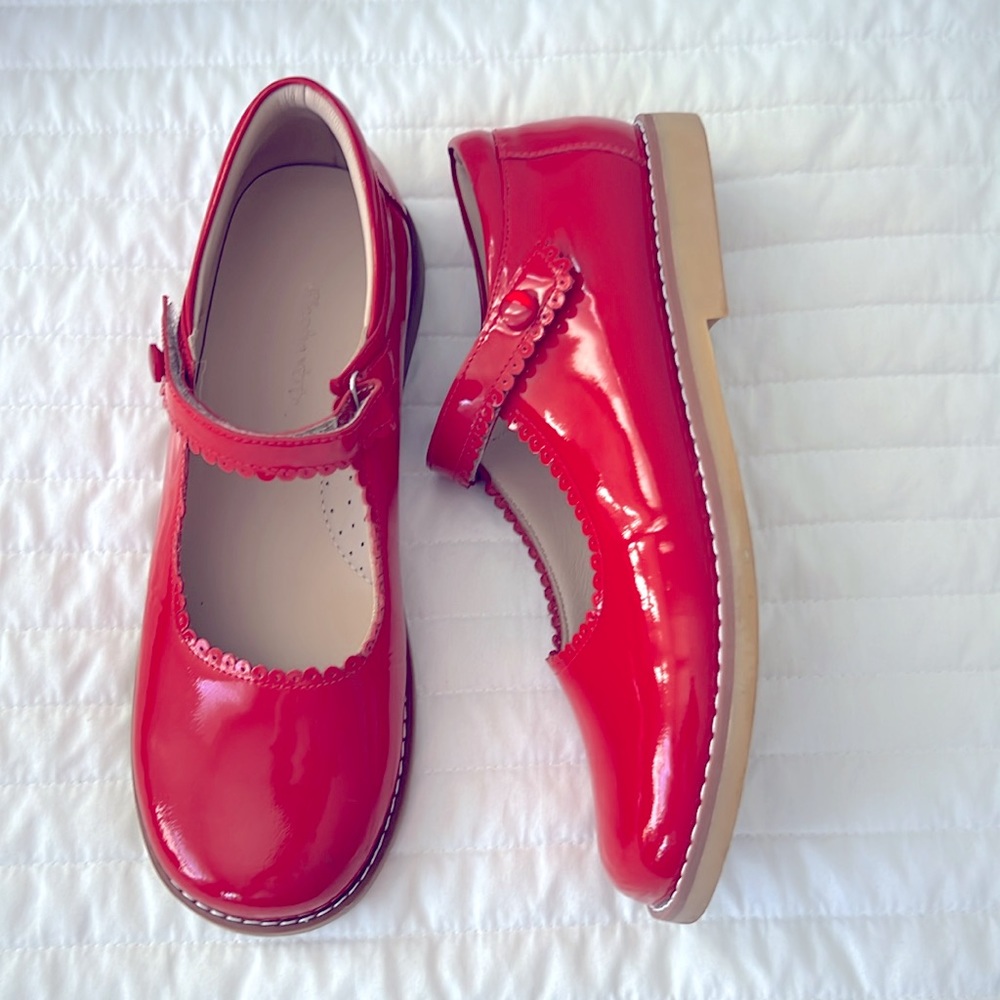 Elephantito Classic Mary Janes in Red Patent Leather - Picture 4 of 4